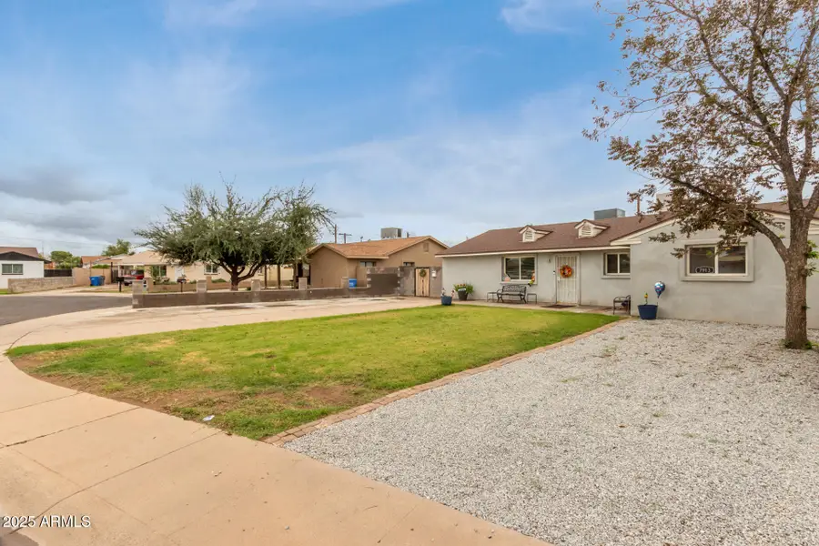 7913 W Verde Lane, Phoenix, AZ 85033 - Image #3