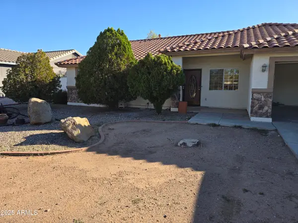 1443 W 14th Avenue, Apache Junction, AZ 85120