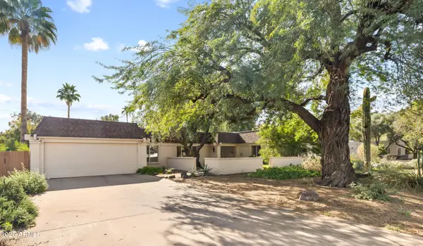 911 W Gleneagles Drive, Phoenix, AZ 85023