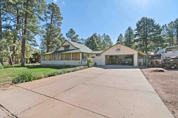 2027 Wilderness Drive, Overgaard, AZ 85933