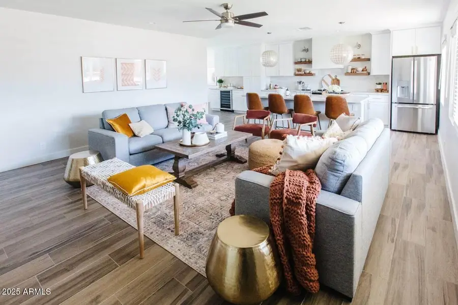 8316 E Edgemont Avenue, Scottsdale, AZ 85257 - Image #3