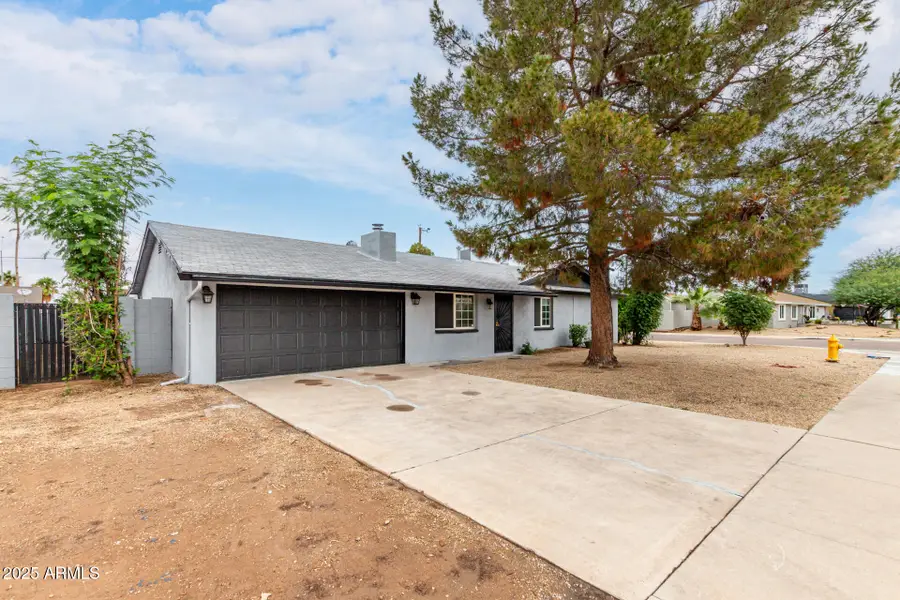 3478 E Sharon Drive, Phoenix, AZ 85032 - Image #2