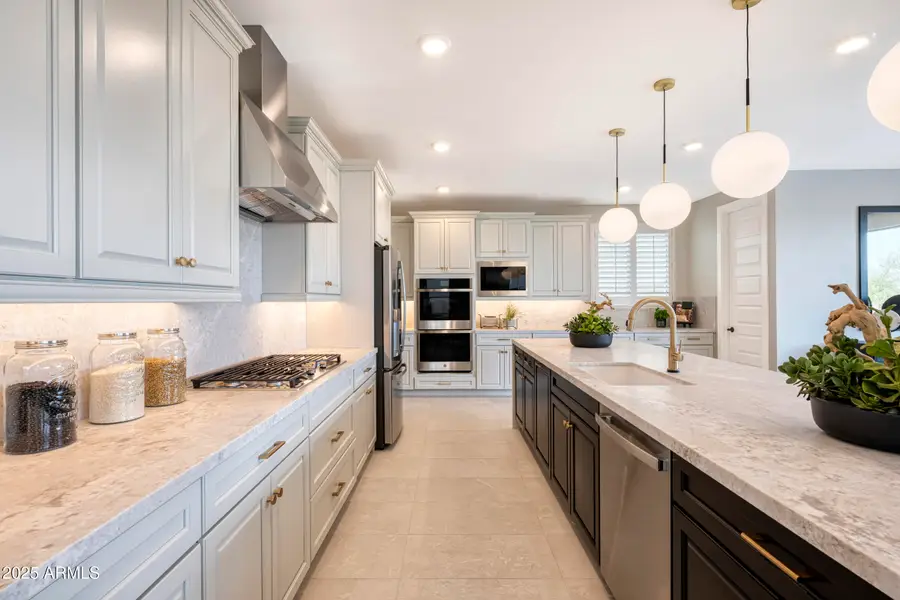 1526 E Coconino Way, Gilbert, AZ 85298 - Image #3