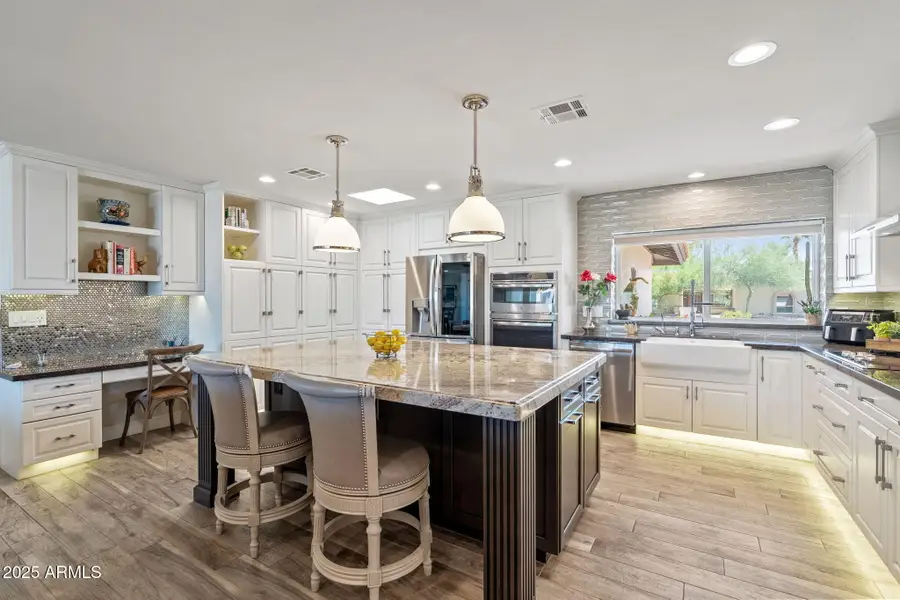 7510 E Larkspur Drive, Scottsdale, AZ 85260 - Image #2