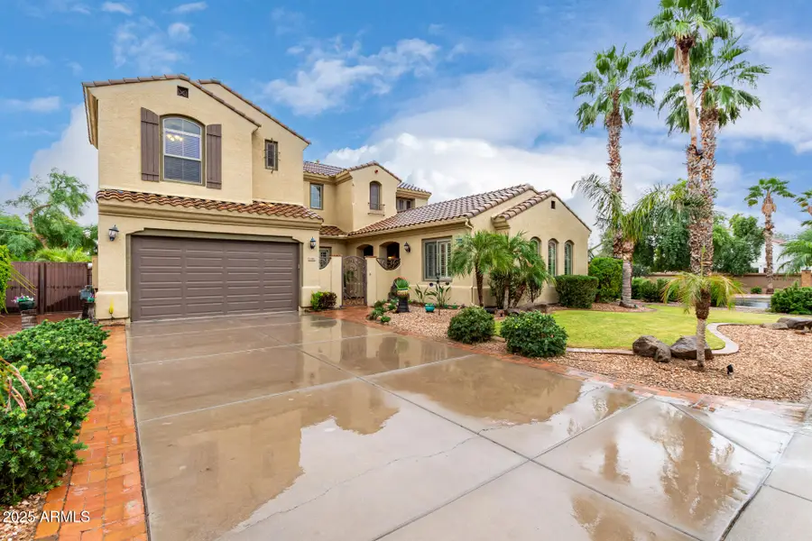 1341 E Macaw Court, Gilbert, AZ 85297 - Image #2