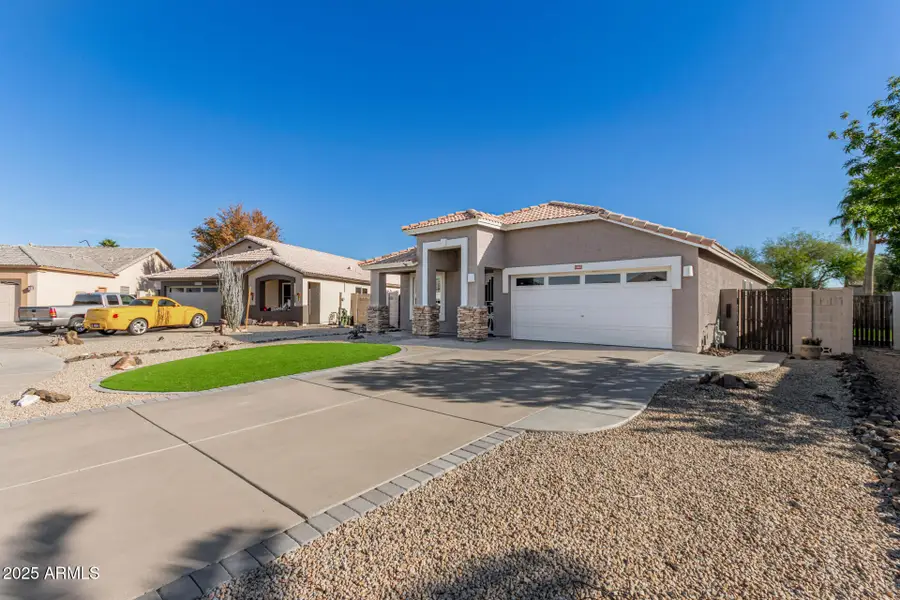 1567 N Tucana Court, Gilbert, AZ 85234 - Image #3
