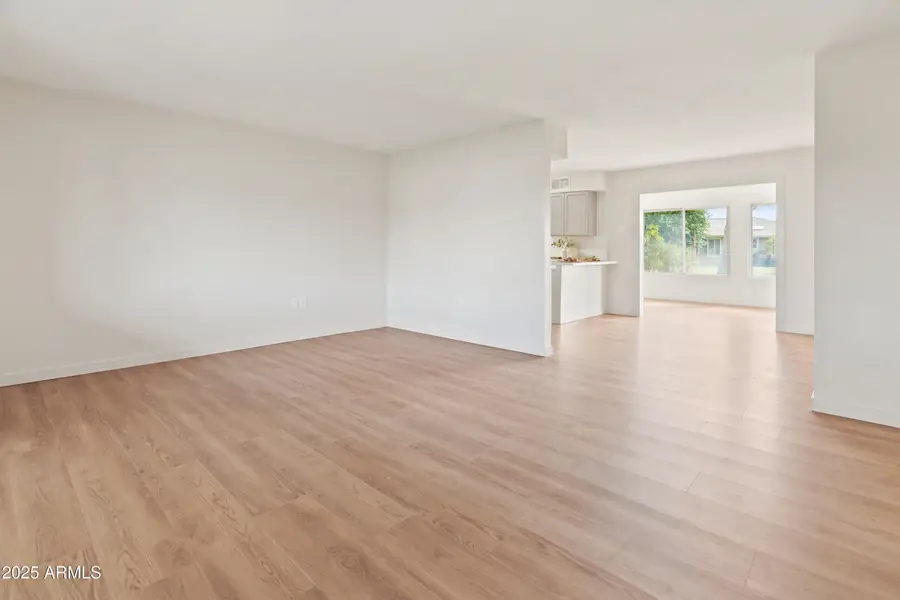 10417 W Prairie Hills Circle, Sun City, AZ 85351 - Image #3