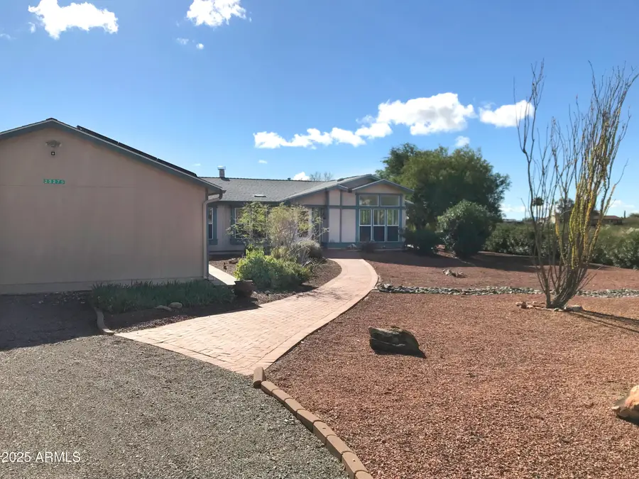 23275 W Los Huesos Way, Congress, AZ 85332 - Image #2