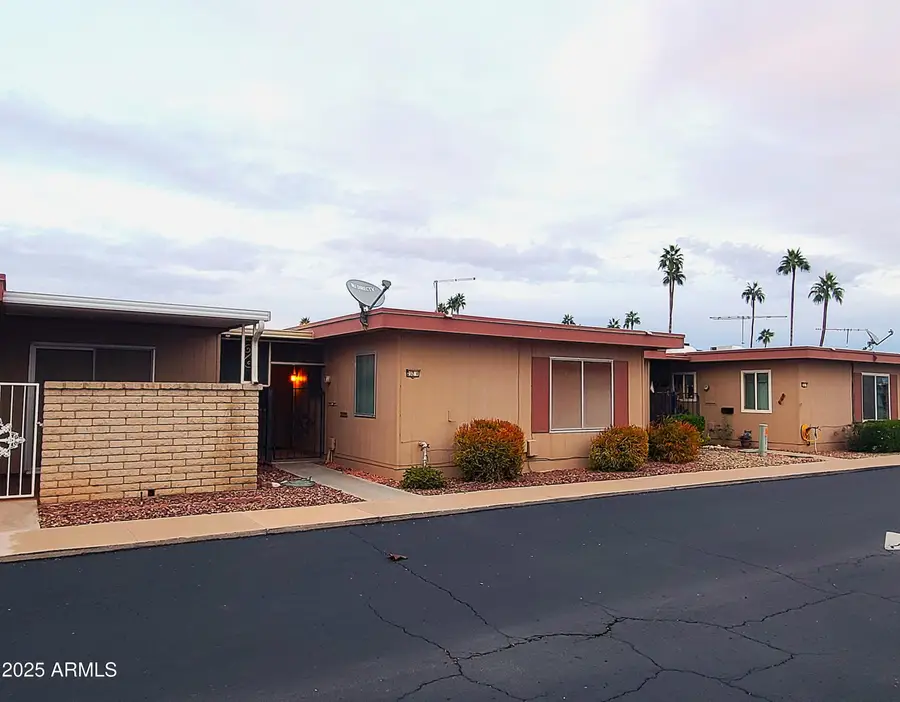 13232 N 98th Avenue #E, Sun City, AZ 85351 - Image #2
