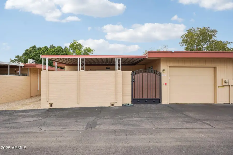 13079 N 100th Drive, Sun City, AZ 85351 - Image #2