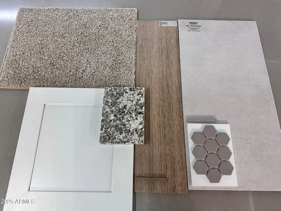 28832 N 174th Lane, Surprise, AZ 85387 - Image #2