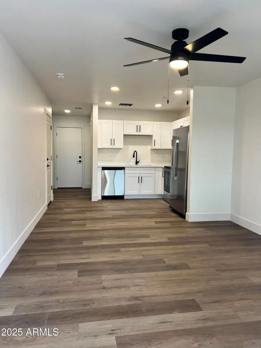 822 S 4th Avenue, Phoenix, AZ 85003 - Image #2