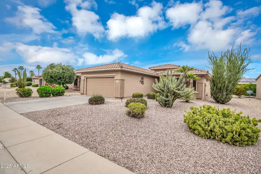 17556 W Calistoga Drive, Surprise, AZ 85387 - Image #2