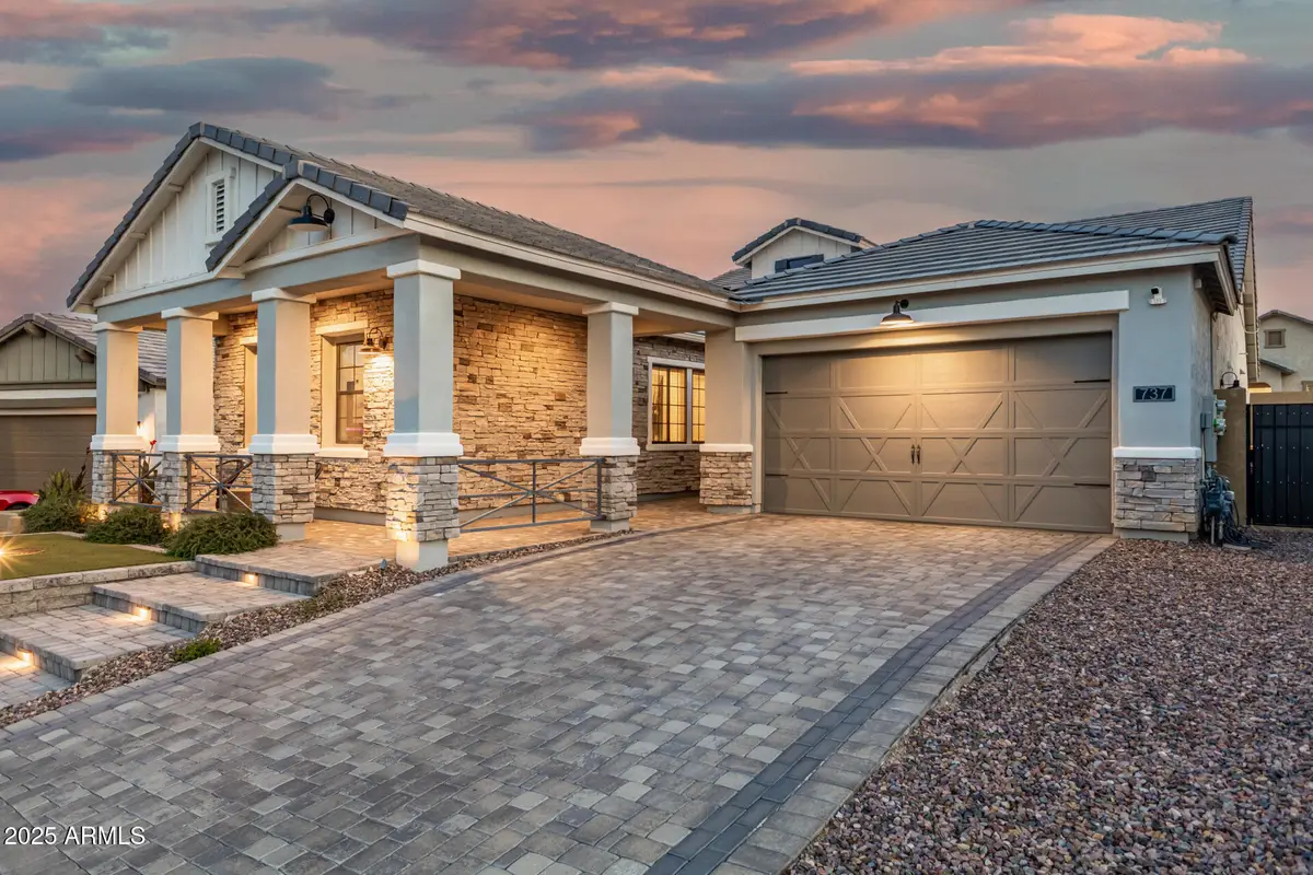 737 E Nighthawk Way, Phoenix, AZ 85048 - Image #1