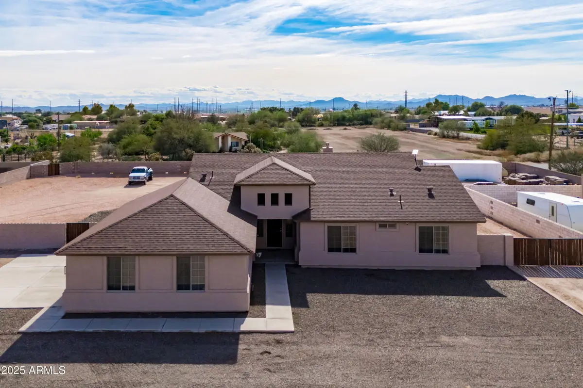 2322 S Tuthill Road, Buckeye, AZ 85326 - Image #1