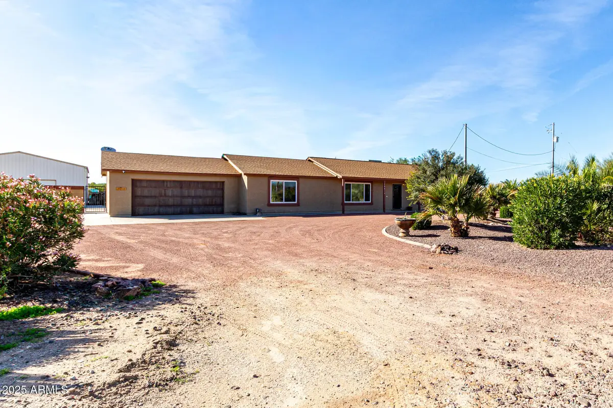 12614 S Gopher Road S, Buckeye, AZ 85326 - Image #1