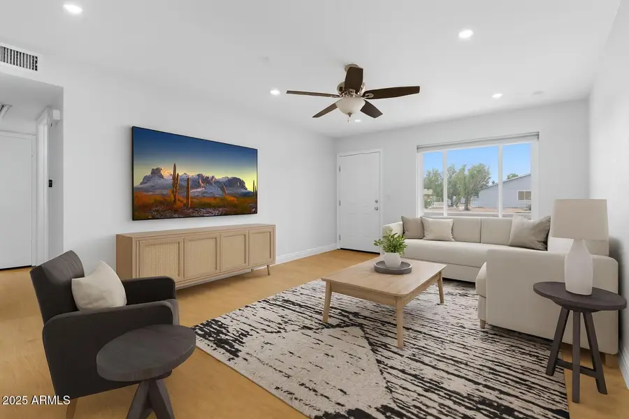 2030 W Portobello Avenue, Mesa, AZ 85202 - Image #3