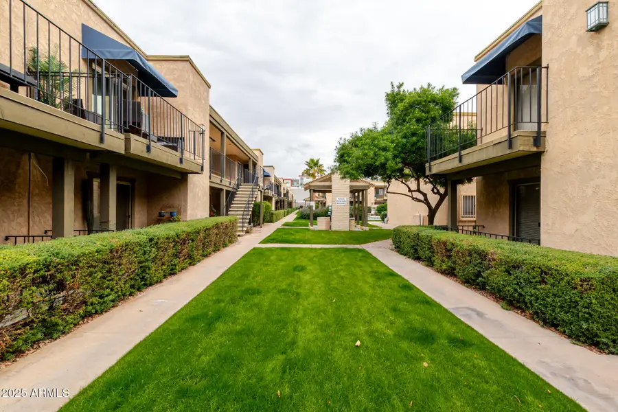 2228 E Campbell Avenue #106, Phoenix, AZ 85016 - Image #2