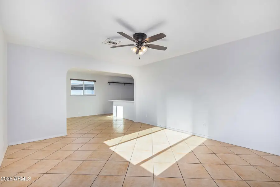 2924 W Townley Avenue, Phoenix, AZ 85051 - Image #2