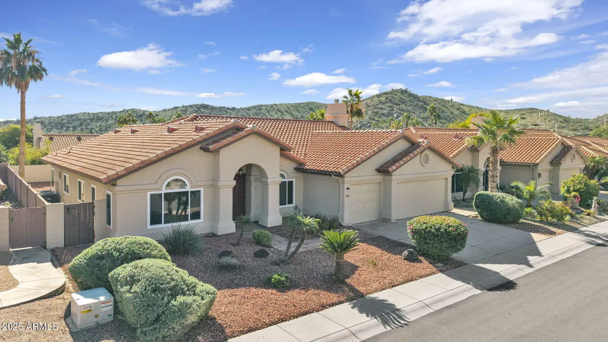 2545 E Cathedral Rock Drive, Phoenix, AZ 85048 - Image #1