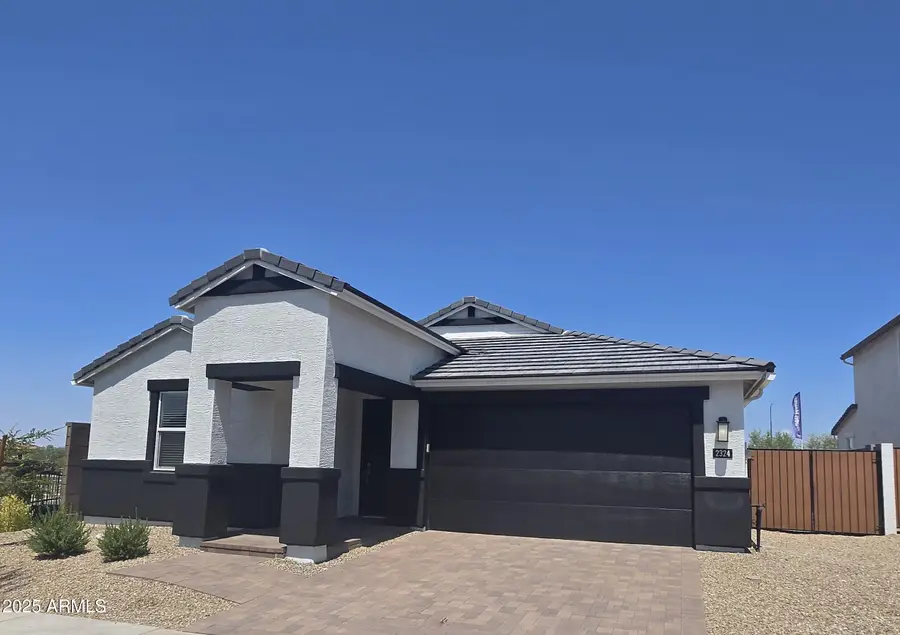 2324 W Moody Trail, Phoenix, AZ 85041 - Image #2