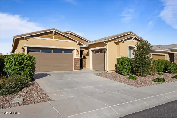 2264 E Isaiah Avenue, Gilbert, AZ 85298