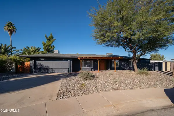 3836 W Desert Cove Avenue, Phoenix, AZ 85029