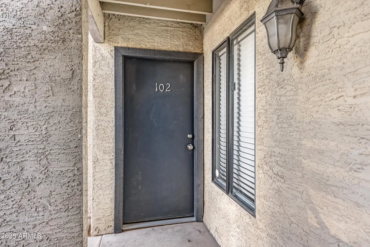 1241 N 48th Street #102, Phoenix, AZ 85008 - Image #1