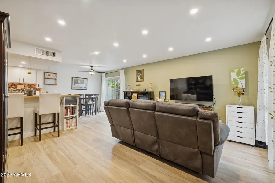 4801 E Euclid Avenue #2, Phoenix, AZ 85044 - Image #2