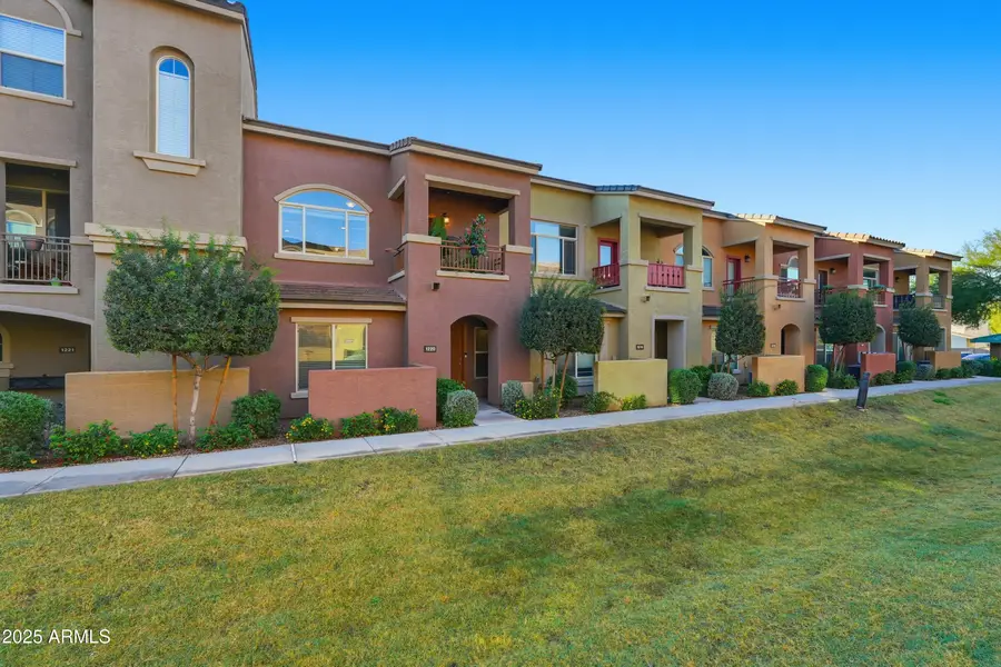 240 W Juniper Avenue #1220, Gilbert, AZ 85233 - Image #2
