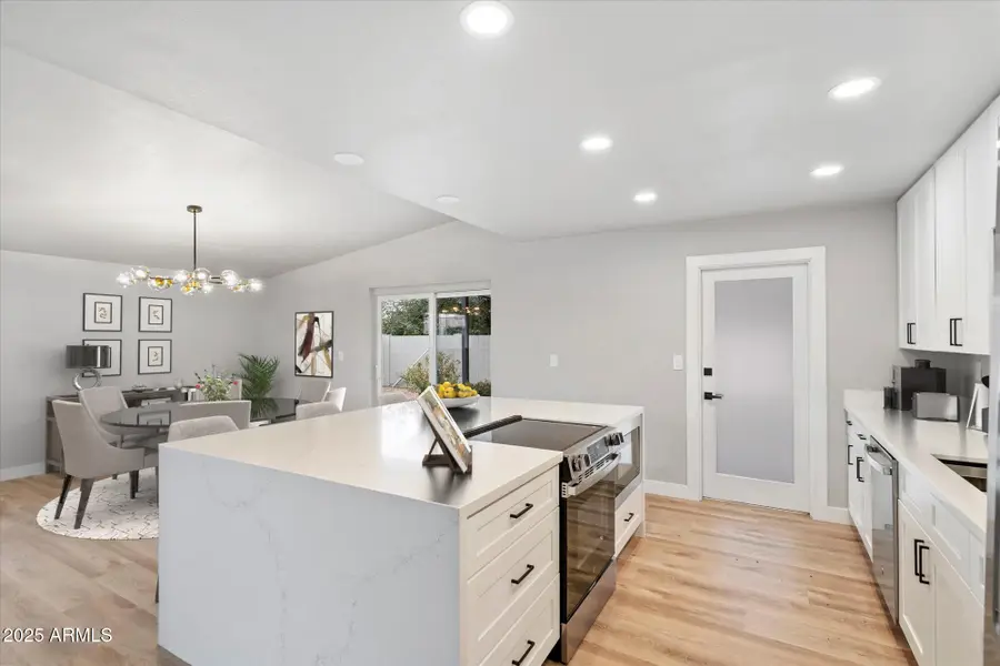 5420 N Granite Reef Road, Scottsdale, AZ 85250 - Image #3