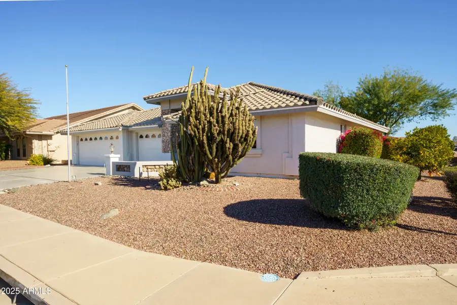 2155 S Lindenwood -- S, Mesa, AZ 85209 - Image #3