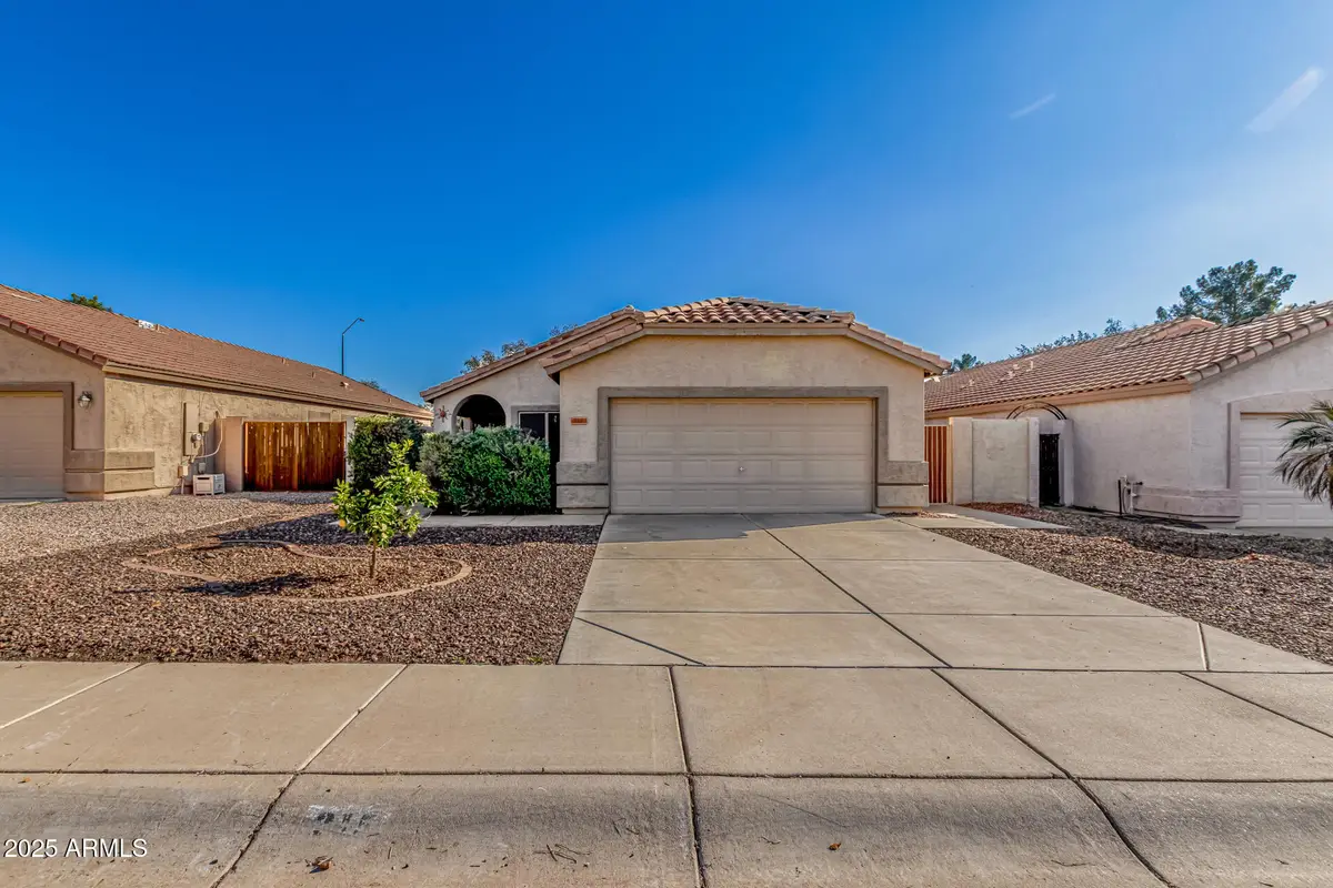 215 N Tiago Drive, Gilbert, AZ 85233 - Image #1