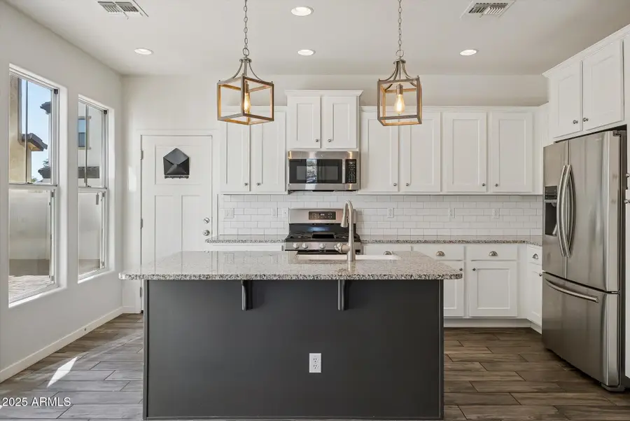 10439 E Naranja Avenue, Mesa, AZ 85209 - Image #2