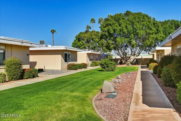 11061 W Coggins Drive, Sun City, AZ 85351