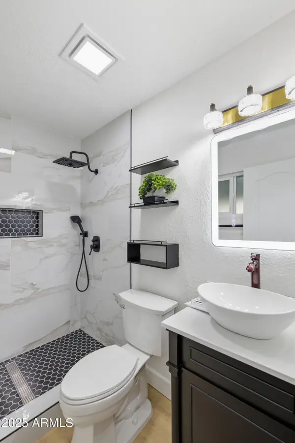 4920 W Michigan Avenue, Glendale, AZ 85308