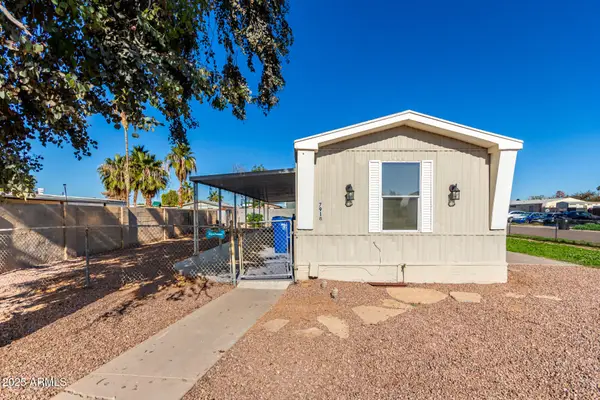 7918 E Jerome Avenue, Mesa, AZ 85209