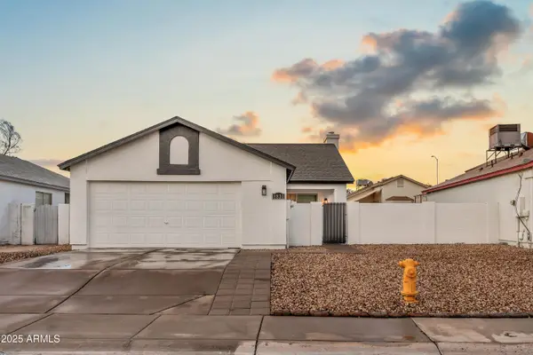 8830 W Saint John Road, Peoria, AZ 85382