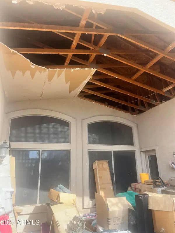 823 W Gascon Road, San Tan Valley, AZ 85143