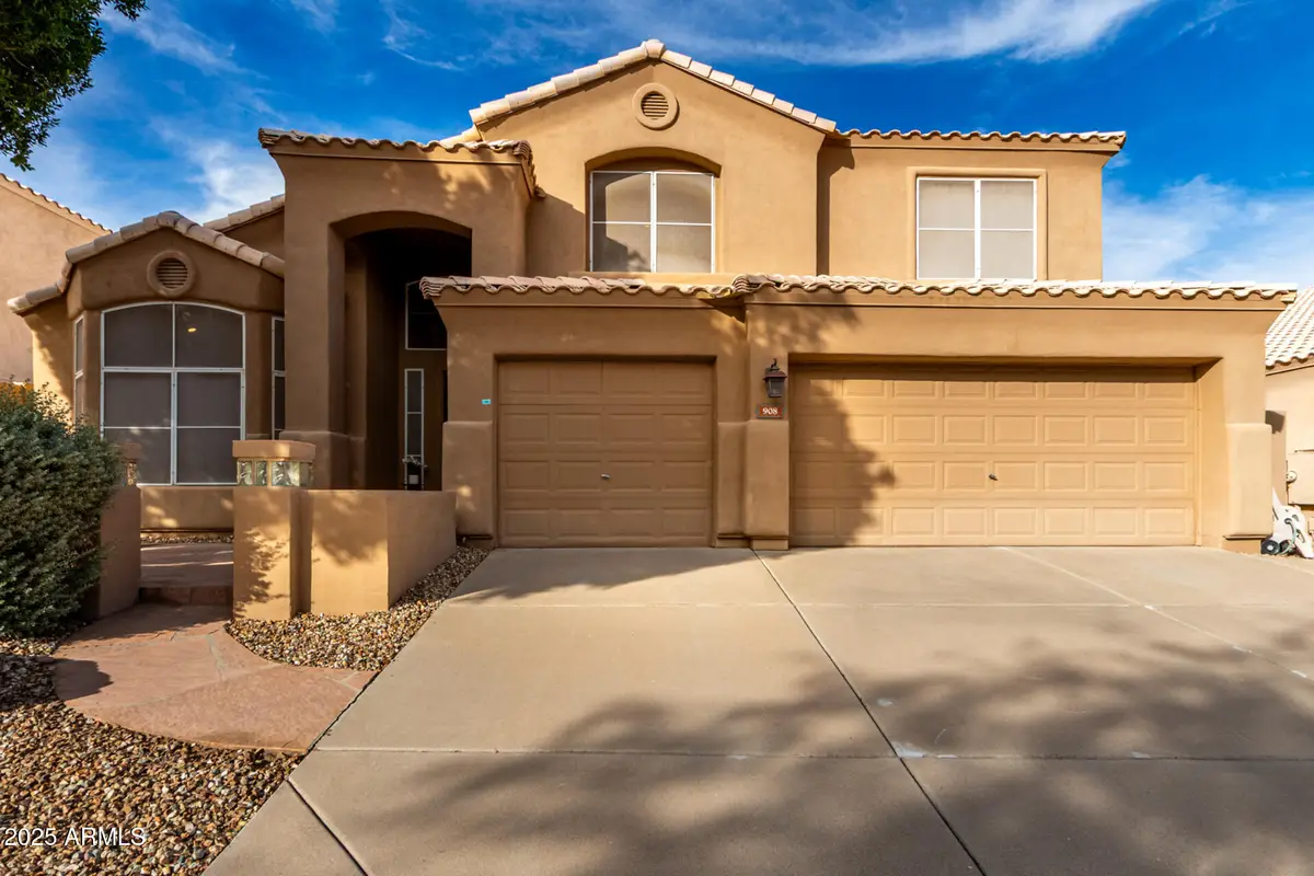 908 E Mountain Sage Drive, Phoenix, AZ 85048 - Image #1