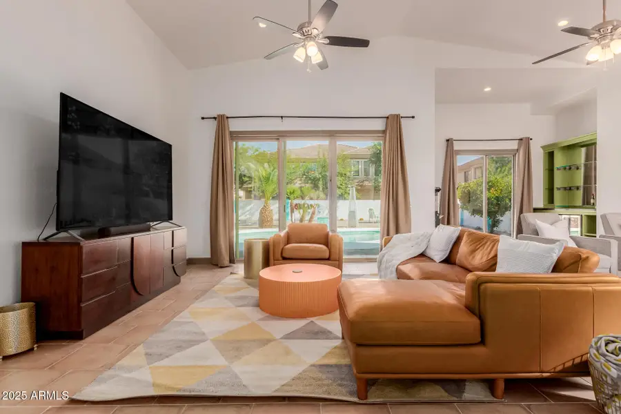 18435 N 31st Street, Phoenix, AZ 85032 - Image #2