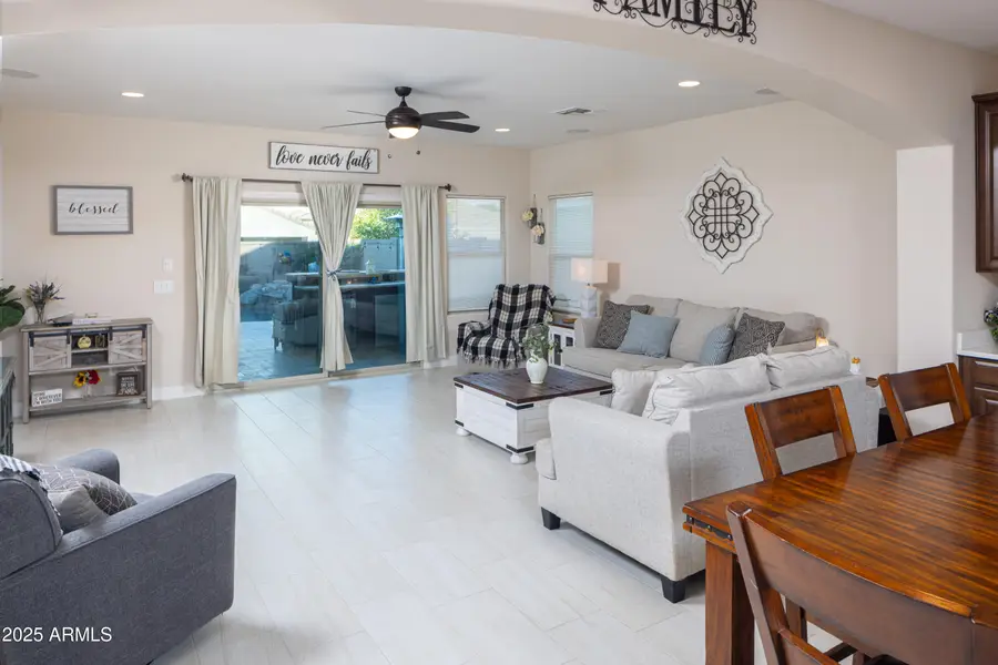 6638 W Sonoma Way, Florence, AZ 85132 - Image #3