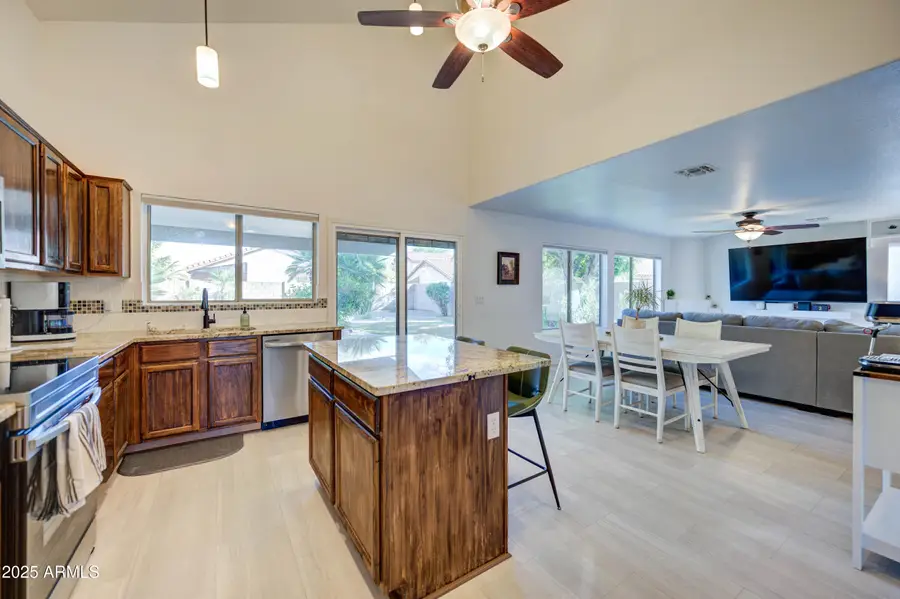 1337 N Thunderbird Court, Gilbert, AZ 85234 - Image #3