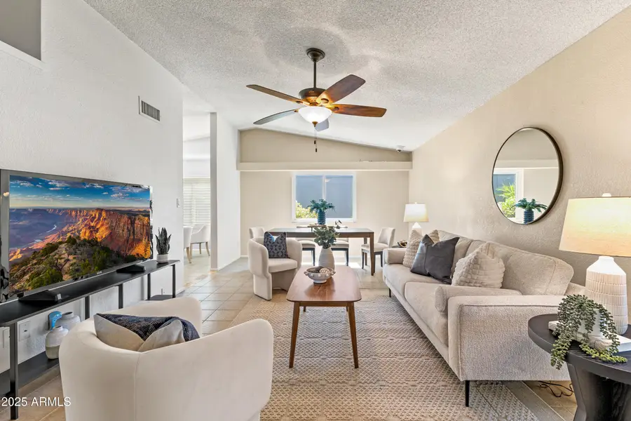 6819 E Grandview Drive, Phoenix, AZ 85254 - Image #2