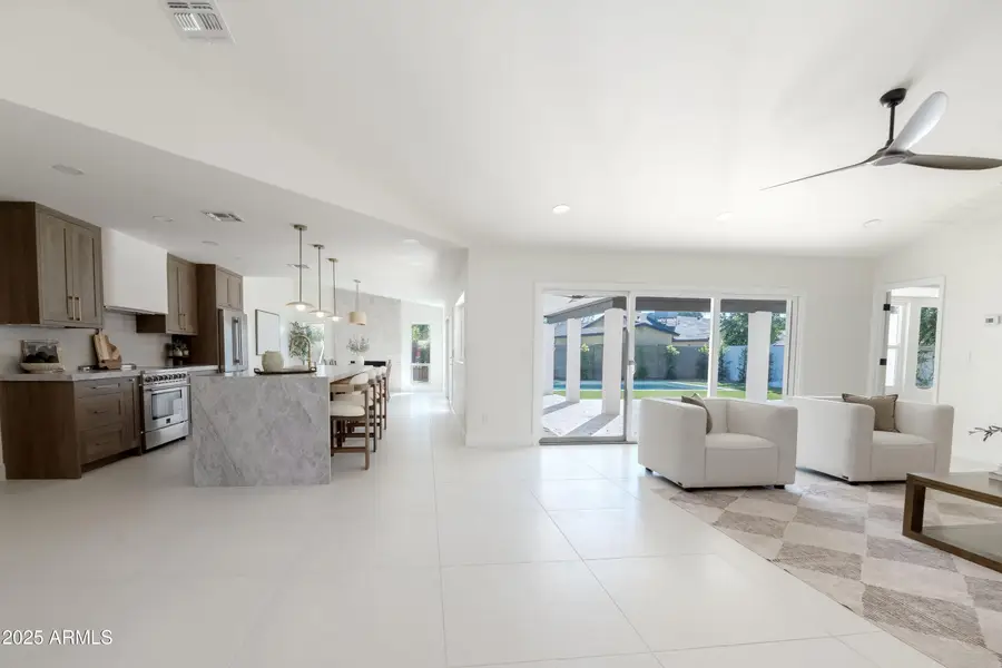 15033 N 60th Street, Phoenix, AZ 85254 - Image #2