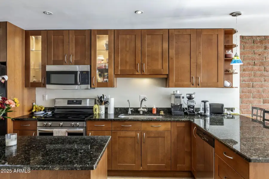 3002 N 32nd Street #17, Phoenix, AZ 85018 - Image #2