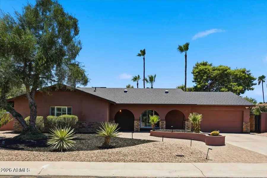 2837 E North Lane, Phoenix, AZ 85028 - #2