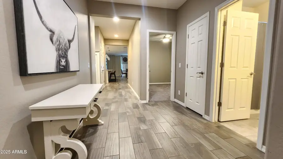 7925 S 24th Way, Phoenix, AZ 85042 - Image #2