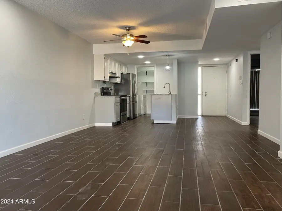 11048 N 28th Drive #146, Phoenix, AZ 85029 - Image #2