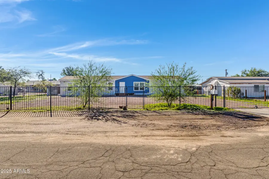 11341 E 6th Avenue, Apache Junction, AZ 85120 - Image #2